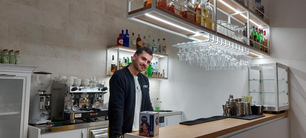 פסקיצ'י La Locanda Della Castellana Adults Only מראה חיצוני תמונה