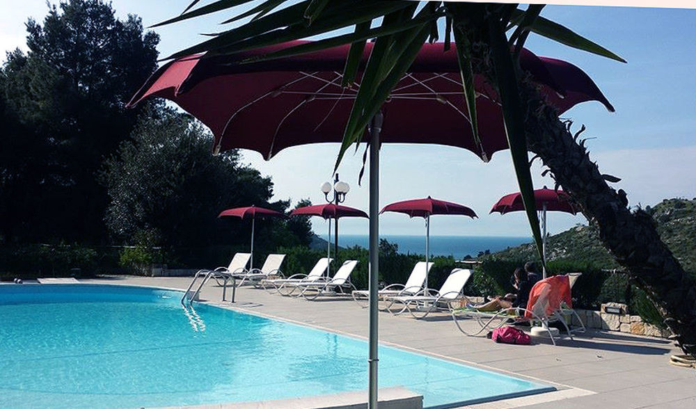 פסקיצ'י La Locanda Della Castellana Adults Only מראה חיצוני תמונה