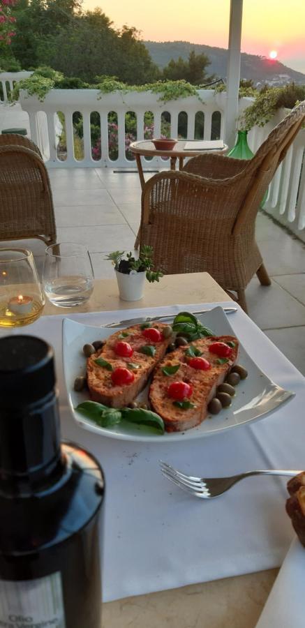 פסקיצ'י La Locanda Della Castellana Adults Only מראה חיצוני תמונה