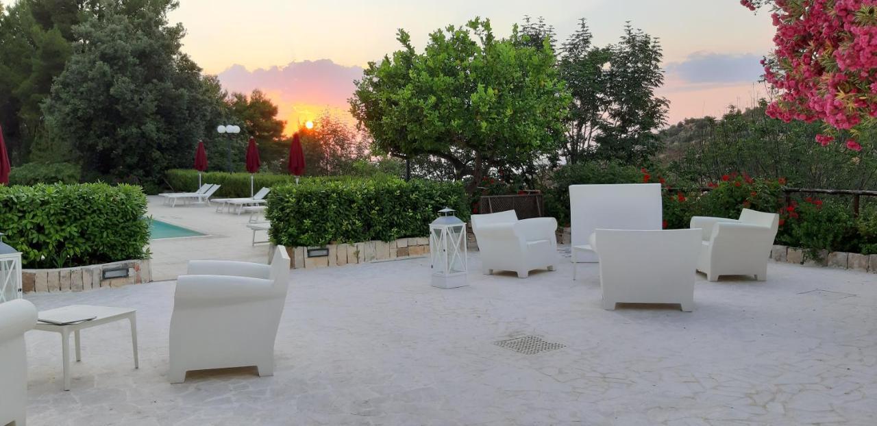 פסקיצ'י La Locanda Della Castellana Adults Only מראה חיצוני תמונה